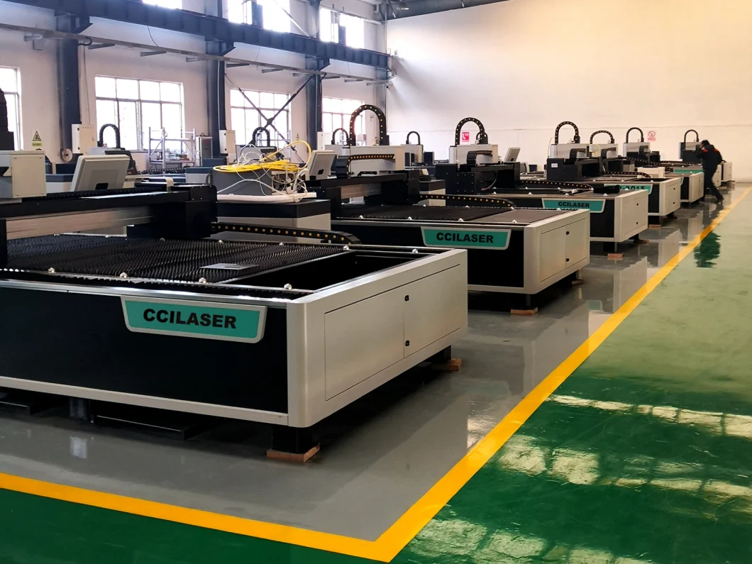 New Automatic Metal Coil Fed Feeding CNC Fiber Laser Cutting Machine