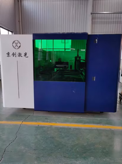  Ofertas Mensuales!  2023 Raycus Ipg Max CNC Máquina de corte por láser de fibra 3000W 6000W 12kw 20kw 30kw Láser de metal para acero Aluminio Metal Acero inoxidable Precio
